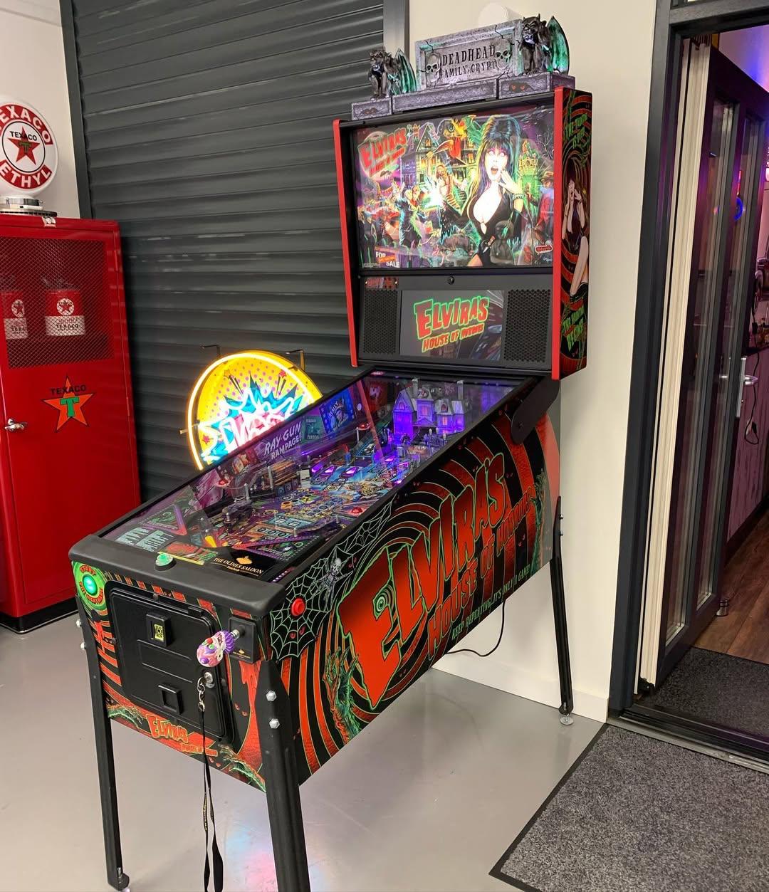 Elvira’s House of Horrors (Stern, 2019)