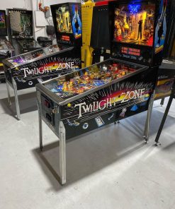 Alternative view of Twilight Zone (Bally, 1993)