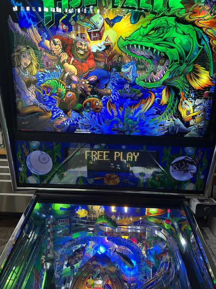 Fish Tales Pinball Machine